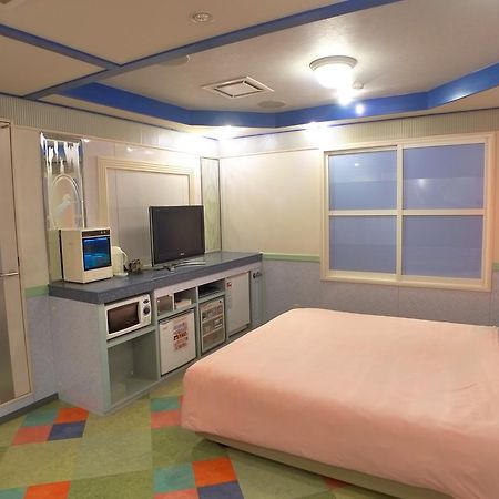 Resort Inn Golf Gotemba (Adults Only) Екстериор снимка