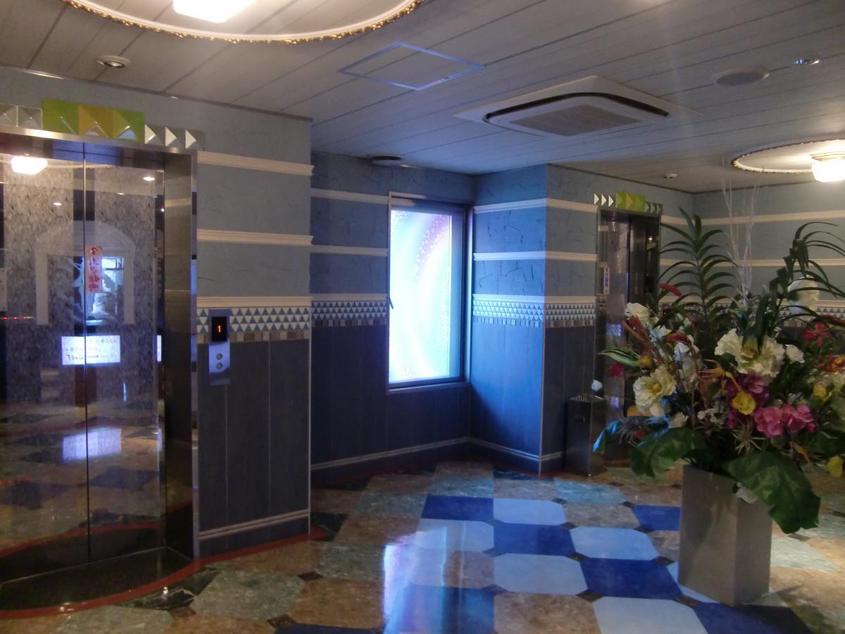 Resort Inn Golf Gotemba (Adults Only) Екстериор снимка