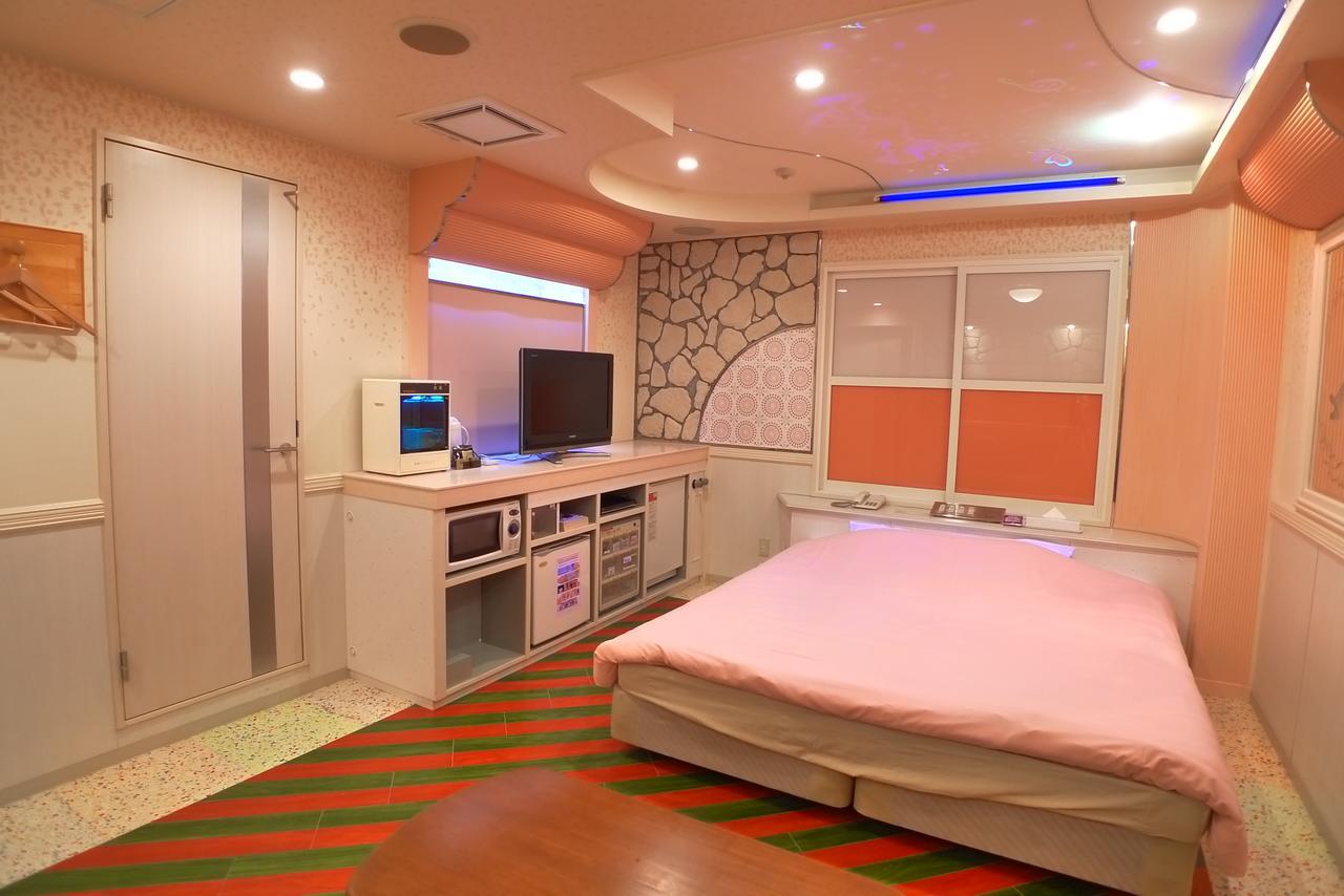 Resort Inn Golf Gotemba (Adults Only) Екстериор снимка