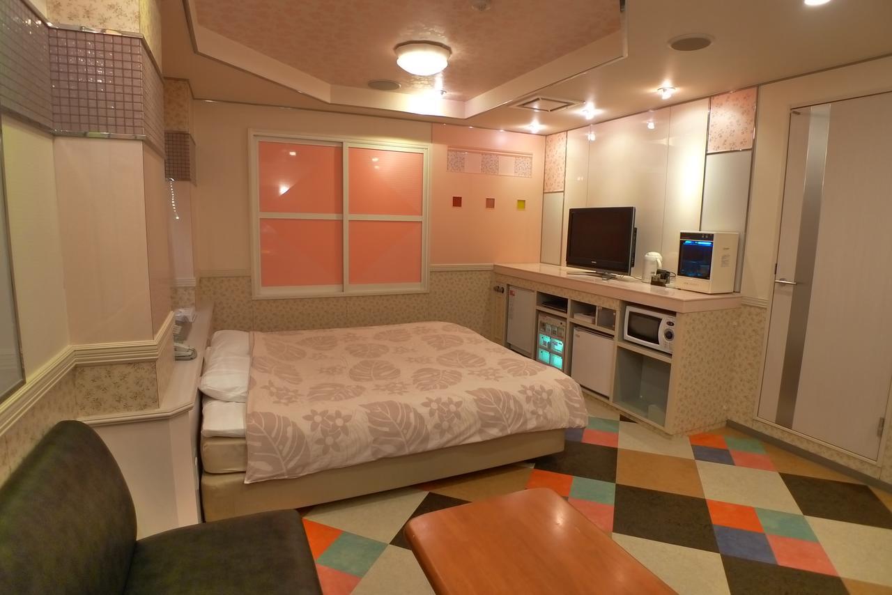 Resort Inn Golf Gotemba (Adults Only) Екстериор снимка